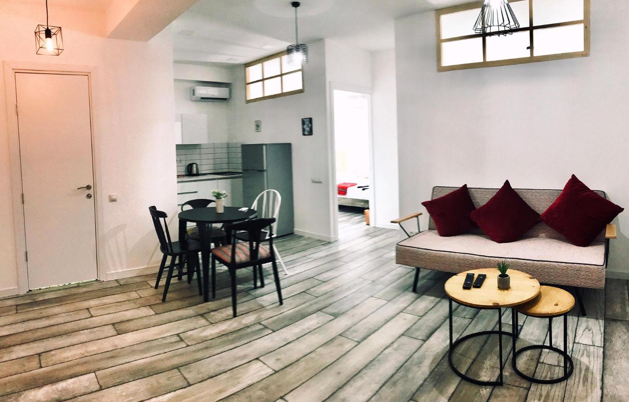Style Apartments By Happy Place Tbilisi Bagian luar foto