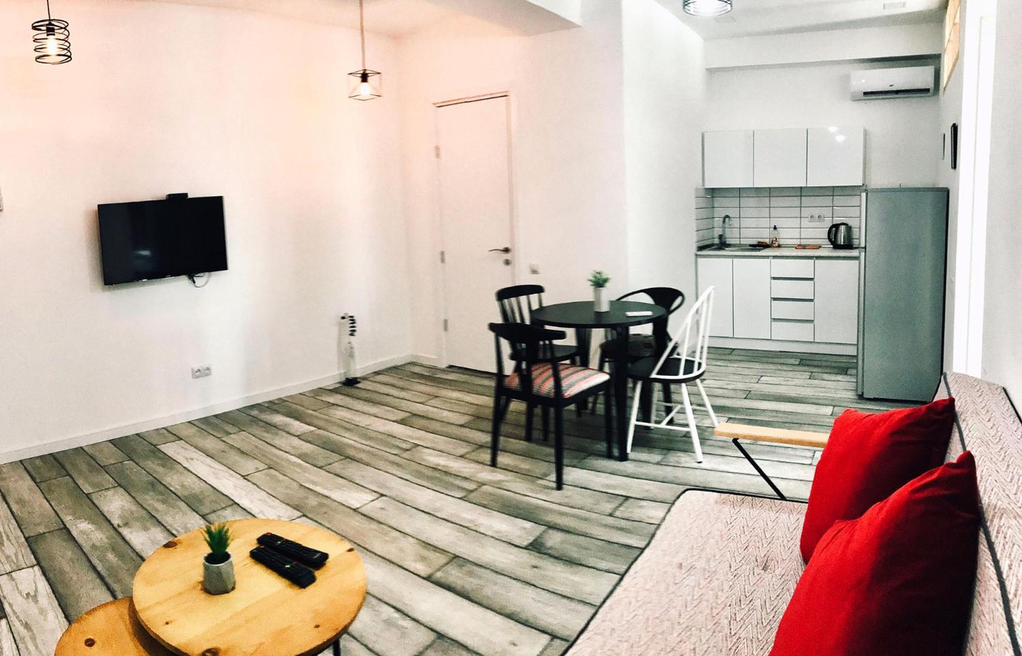 Style Apartments By Happy Place Tbilisi Bagian luar foto